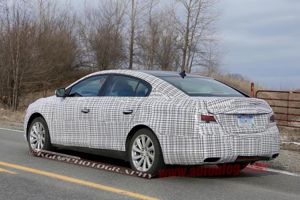 007-2014-buick-lacrosse-spy-shots.jpg
