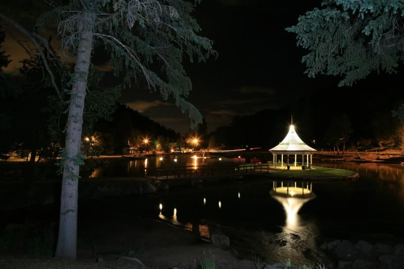 IMAGE: http://i662.photobucket.com/albums/uu344/AuthenticImage/Colorado/IMG_7379.jpg