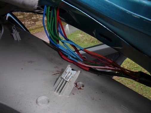 tailgate wiring repair